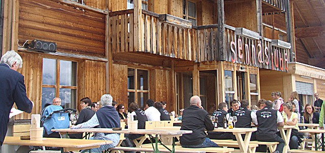 Sennästube auf der Tannenboden-Alp feierte Wiedereröffnung